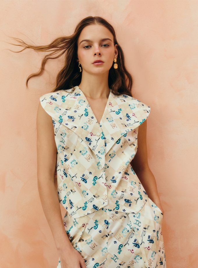 AW25 Metro Azulejo Sleeveless Blouse BL-8250921