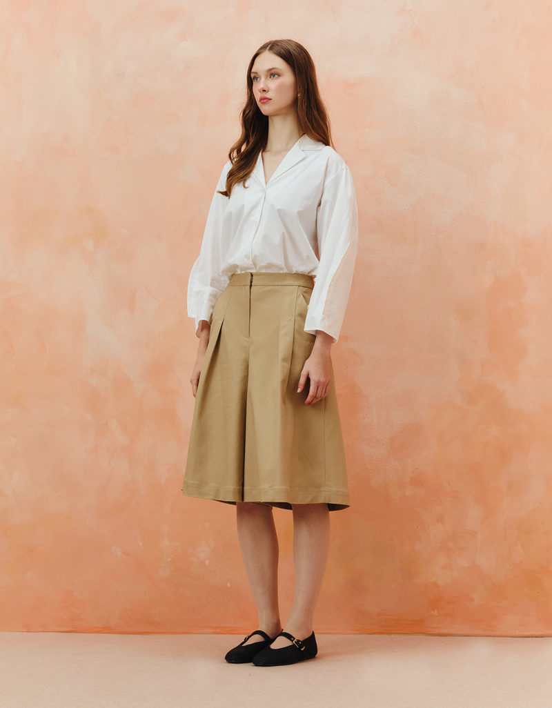 AW25 Bermuda Pleated Shorts PN-8250910 - Image 3