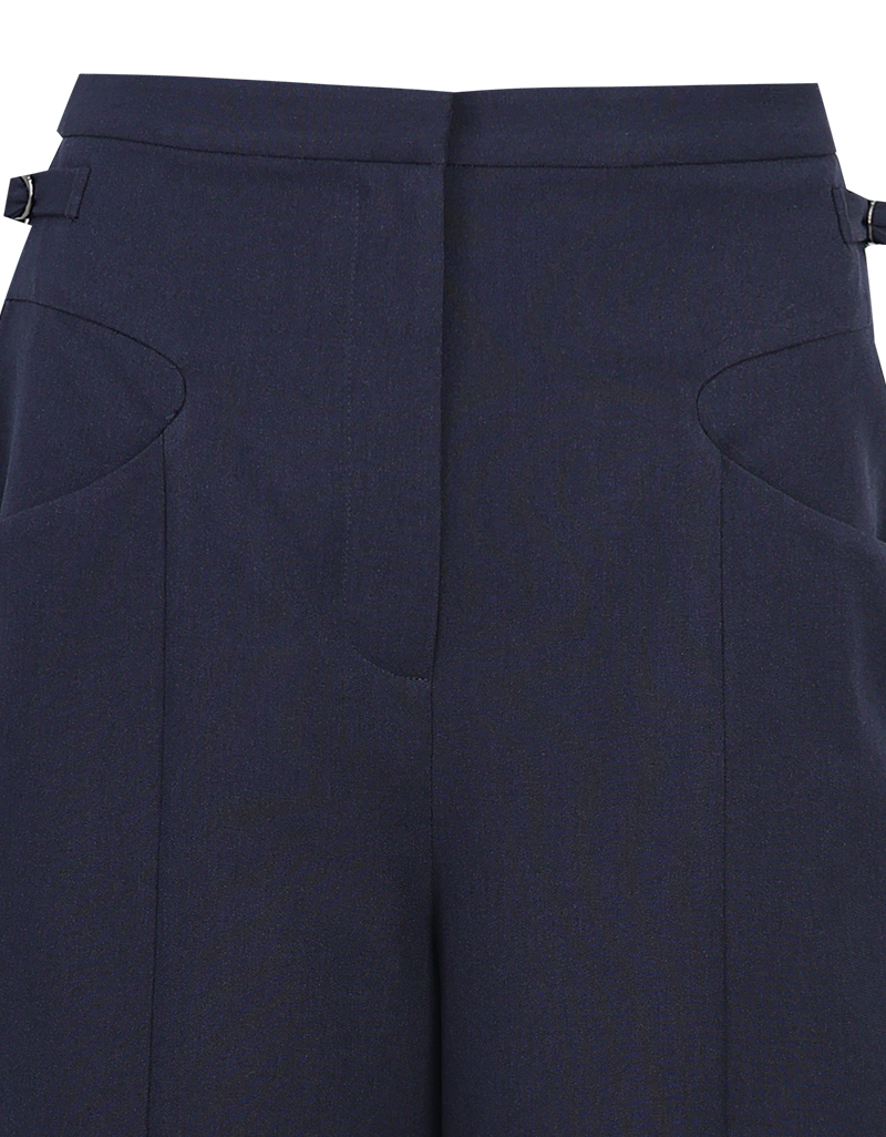 AW25 Bermuda Pants with Curved Pocket Detail PN-8260211 - Image 3